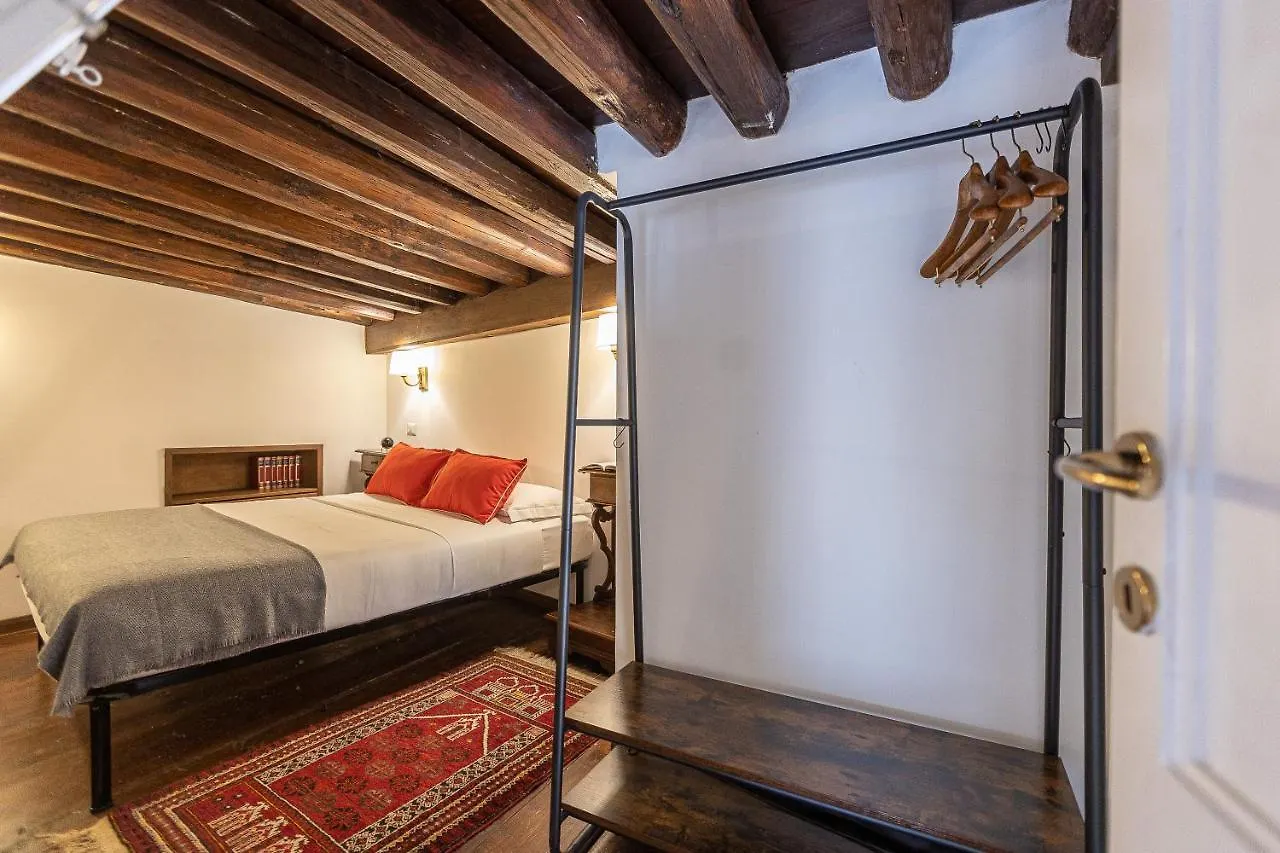 Amazing Historical Apartment - Jewish Ghetto Rome